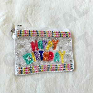 Monedero con cuentas de semillas de feliz cumpleaños, hermoso monedero con cuentas personalizado para mujer, monedero de moda con - Product Image 1