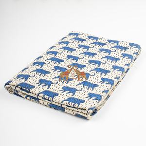 Matériaux pour vêtements et robes légers en coton naturel imprimé tigre faits à la main - Product Image 3