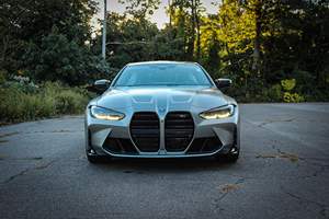 Venta en subasta del M4 Competition x KITH Coupe, modelo de edición limitada KITH. - Product Image 3