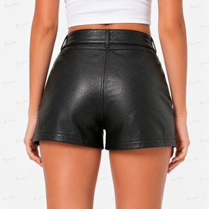 Shorts en cuir PU noir taille haute avec fermeture éclair avant et poches latérales, style motard pour femme - Product Image 5