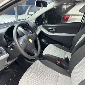<span class=keywords><strong>Suzuki</strong></span> <span class=keywords><strong>Alto</strong></span> 2015 d'Occasion, <span class=keywords><strong>Blanche</strong></span>, Transmission Automatique, Modèle Haut de Gamme - Product Image 6