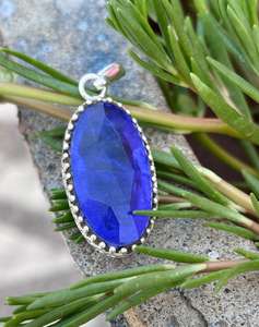 Colgante de Plata de Ley 925 con piedras preciosas de cristal de tanzanita, colgante de forma ovalada de diseño único para regalo, joyería de tanzanita facetada - Product Image 5