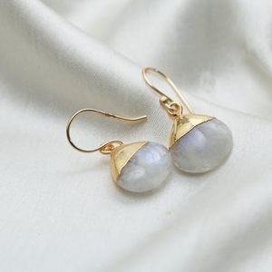 Pendientes colgantes de piedra lunar arcoíris chapados en oro, pendientes colgantes de piedras preciosas hechos a mano de 8-10mm, joyería elegante para mujer - Product Image 2