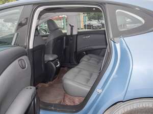 รถยนต์ไฟฟ้ามือสองปี 2025 สมรรถนะสูง ระบบขับเคลื่อน 4 ล้อ และรูปแบบ SUV 5 ประตู - Product Image 4