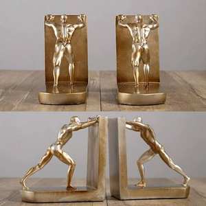 Porte-livres en aluminium de dernière génération, design personnalisé pour la décoration de la maison ou du bureau, poli à la main. - Product Image 1