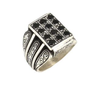 Bague pour homme en rhodium plaqué or 14 carats avec pierre en zircon noir - Product Image 1