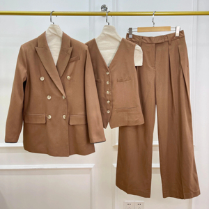 2025 primavera nuevo traje de lino de alta calidad traje de tres piezas temperamento viaje adelgazante mujeres - Product Image 1