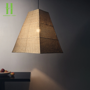 Abat-jour en rotin et bambou de haute qualité, fait à la main, moderne, écologique, logo personnalisé, couleur personnalisée, fabriqué au Vietnam - Product Image 3