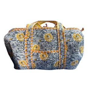 2025 Women's Beaded Quilted <b>Bag</b> Casual Handbag Purse with Open Closure and <b>Sequined</b> Decoration for Export - Product Image 1