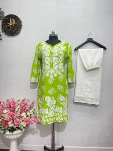 Qualité indienne d'exportation bon prix conception à feuilles persistantes lourd Georgette point de chaîne travail haut et palazzo avec Dupatta entièrement cousu - Product Image 5