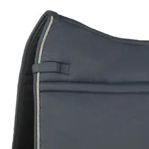 Almohadilla de satén con doble ribete y diseño personalizado para competición ecuestre con forro de secado rápido - Product Image 3