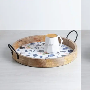 Plateau de service en bois moderne Décoration intérieure Ustensiles de cuisine Finition naturelle Plateau de service alimentaire par RF Crafts - Product Image 5