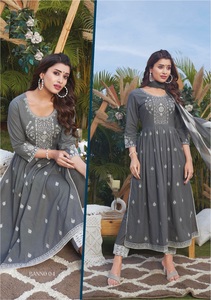 Pure Cotton Nayra Cut avec du fil Work Ready Made collection kurti pour femme - Product Image 2