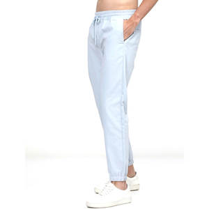 กางเกงจ็อกเกอร์ผู้ชายสำหรับเดินเล่นและเดินทางแบบสบายๆ กางเกงจ็อกเกอร์ผู้ชายดีไซน์เรียบง่ายทันสมัยแบบลำลอง ผ้าเนื้อนุ่ม กางเกงจ็อกเกอร์ผู้ชาย - Product Image 3