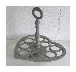 Support décoratif d'oeufs de fer construit avec le métal durable offrant la stabilité rustique de finition et la solution fonctionnelle de stockage - Product Image 4