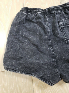 Short léger lavé à l'acide imprimé de logo personnalisé, vêtements de rue surdimensionnés, nouveauté de grande taille pour la saison d'automne - Product Image 6