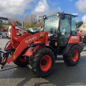 Chargeuse sur pneus Kubota R090 de haute qualité, conception compacte, forte capacité de charge pour la construction, l'agriculture, l'entrepôt, les travaux de terrassement, Autriche - Product Image 1