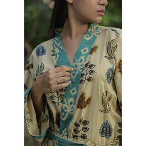Women's Lightweight Breathable Cotton Kimono <b>Robe</b> Floral Boho Long Loungewear Pockets One Size Cover-up Dressing Gown for <b>Beach</b> - Product Image 6