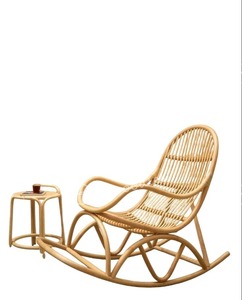 Elegante mecedora clásica de ratán artesanal y sofá relajante para interiores y exteriores, tumbona cómoda y acogedora para relajarse - Product Image 5