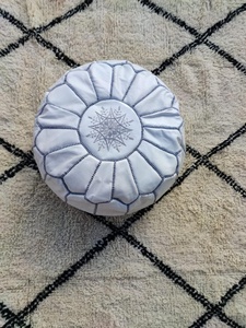 Pouf ottoman artisanal en cuir véritable, coussin de sol bohème, design artisanal, écologique, doux, pliable, décoration intérieure, entrepôt - Product Image 3