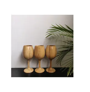 Classical style best design wooden wine drinking glass luxury engraved design party barware glass at reasonable rate