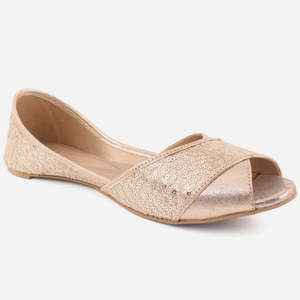 Chaussures ADE légères pour femmes, à bout ouvert, en tissu satiné avec décoration de paillettes - Product Image 1