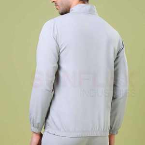 Veste d'entraînement zippée à col montant sportif en matériau durable, avec logo frontal, faible MOQ, marque privée, best-seller - Product Image 3