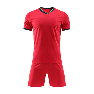 เสื้อฟุตบอลและกางเกงขาสั้นปรับแต่งได้เสื้อฟุตบอลพิมพ์ลายได้ - Product Image 5