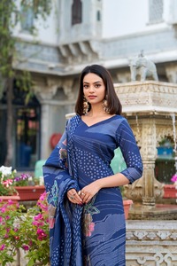 Festival Wear Seda romana con estampado y bordado de cuentas Kurti Pant y Dupatta Fabricante de India - Product Image 6