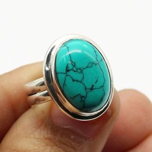 Anillo de piedras preciosas turquesas de corte ovalado clásico de Plata de Ley 925 para bodas, fiestas, compromiso y regalo de aniversario para cualquier ocasión - Product Image 2