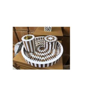 Ensemble de plateaux à bakhoor en incrustation d'os de luxe, conçu pour la décoration haut de gamme, avec des motifs artistiques et une fabrication soignée - Product Image 1