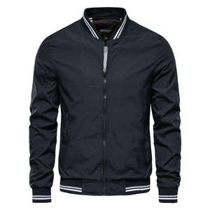 Blouson aviateur imperméable d'hiver de baseball pour hommes, coupe-vent au design OEM, avec logo personnalisé - Product Image 4