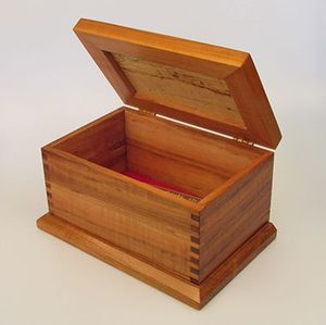 กล่องของขวัญงานฝีมือแบบสั่งทำกล่องเก็บของขนาดเล็กวอลนัทแข็งแบบพกพา - Product Image 2