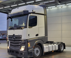 ซื้อสินค้าตามประกาศ! รถบรรทุกหัวลากมือสอง ปี 2021 รุ่น HeavyDuty Actros1845 แบบ 4X2 พื้นที่บรรทุกขนาดใหญ่ - Product Image 1