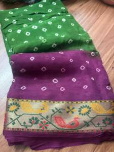 ผ้าส่าหรีแบบดั้งเดิมของผู้หญิง ลาย Bandhej Kanchipuram พร้อมงานปักดิ้นทอง ดีไซน์สวยงาม ขอบผ้ากว้าง - Product Image 2