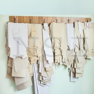 Pantalones de chándal personalizados para hombre, Pantalón deportivo elástico para correr - Product Image 4