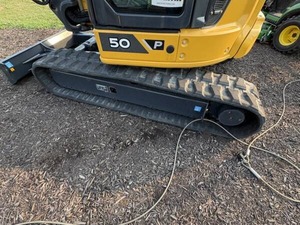 Minicargadora de excavadora 2024 Johnn Deeree 50 P - Product Image 3