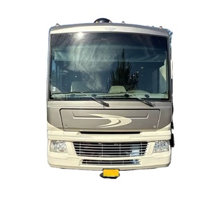 Seconde main Clean 2014 Fleetwood Bounder 33C RV - Product Image 1