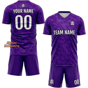 Maillot de football rétro pour hommes Nouveau style vintage Ensemble d'uniformes de football à impression sublimée pour garçons - Product Image 3