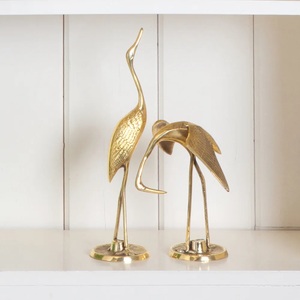 Handmade Animals Figurines & Sculptures Gold Pair of Swans Luxury Showpiece Home decoration Models In Cheap price - Product Image 1