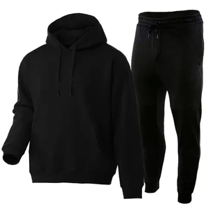Chándal para exteriores con logotipo personalizado 2024 para hombre, Sudadera con capucha de gran tamaño y pantalones de chándal ajustados con duradero para la temporada de invierno - Product Image 6