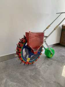 Machines agricoles tracteur 2,3, 4 5 et 6 rangées machine de plantation de maïs semoir de maïs à vendre - Product Image 5