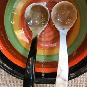 Cuchara de cuerno de búfalo de diseño simple Mini mango Color de cuerno natural Pieza de calidad superior Cuchara de especias de búfalo de Falak World Export - Product Image 1