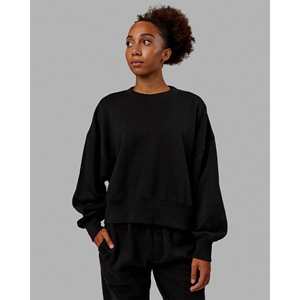 Pull noir surdimensionné pour femme MVP - Product Image 1