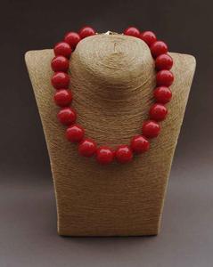 Collar de resina, accesorio de joyería atrevido y llamativo para quienes buscan la moda moderna, alta calidad - Product Image 2