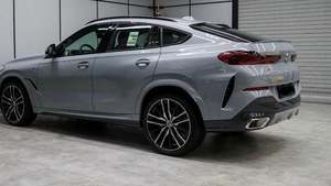 2026 nuovissimo xDrive40i M Sport 4x2 Suv 600HP mano sinistra 8 cilindri sistema di trasmissione automatica Euro 6 Standard di emissione - Product Image 5