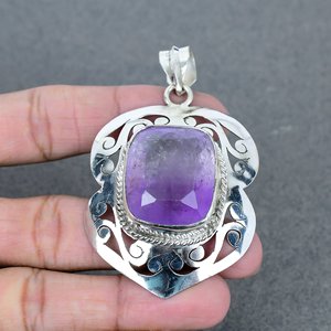 Pendentif en améthyste plaqué argent pour femme Grossiste indien en laiton de qualité supérieure - Product Image 2