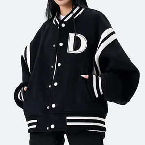 Chaqueta universitaria de gran tamaño para mujer, parches bordados con hombros caídos, chaqueta universitaria para mujer, chaqueta universitaria con botones y cuello redondo para mujer - Product Image 6