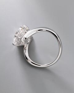 แหวนหมั้นเพชรเม็ดกลมสีขาว12มม. ชุบทอง18K แบบมินิมอล - Product Image 3