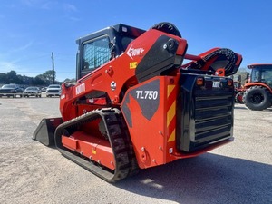 Chargeuse compacte sur chenilles Kubota SVL97-3 avec godet frontal, moteur diesel, équipement de construction jaune - Product Image 3